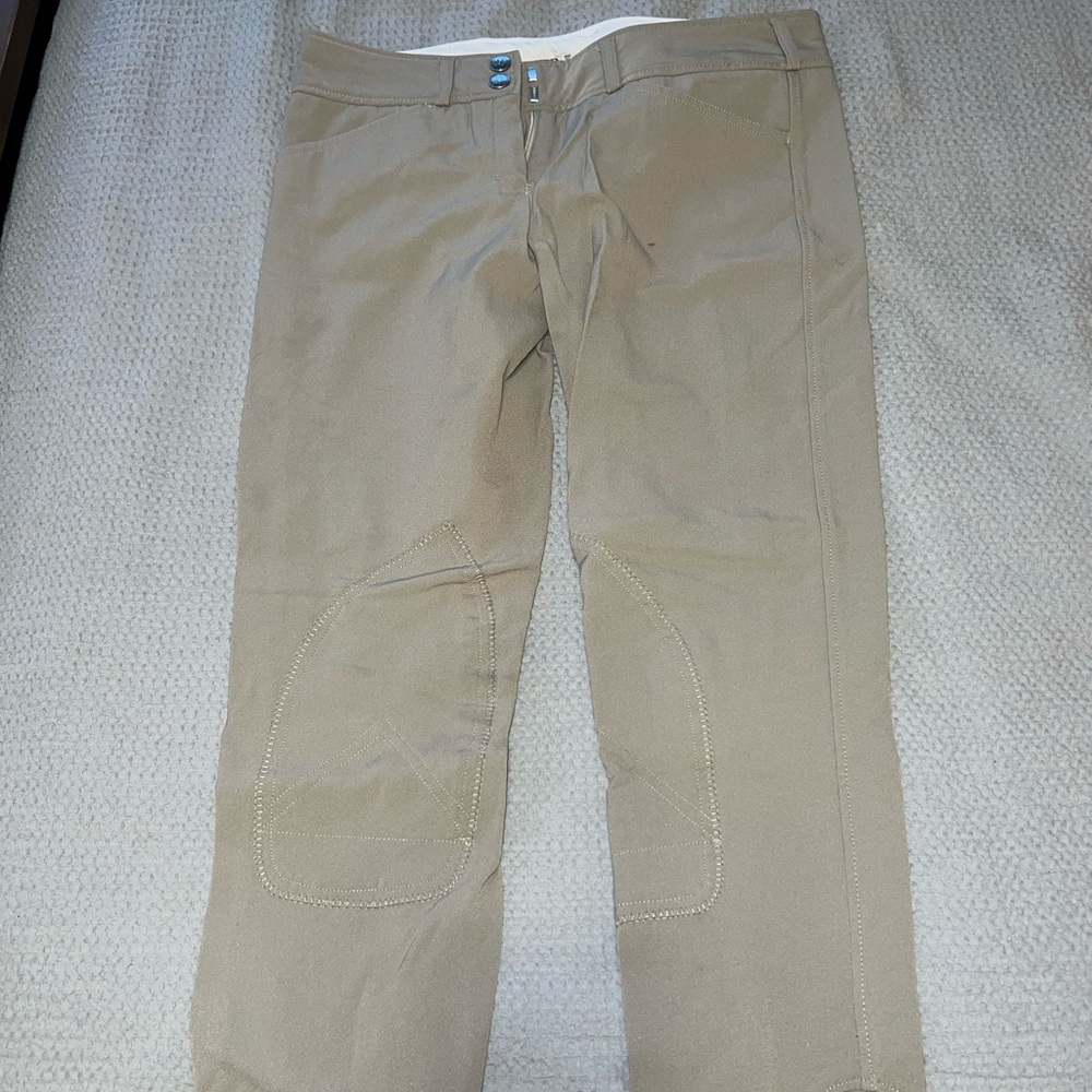 Women’s Riding Breeches - Picture 2 of 3
